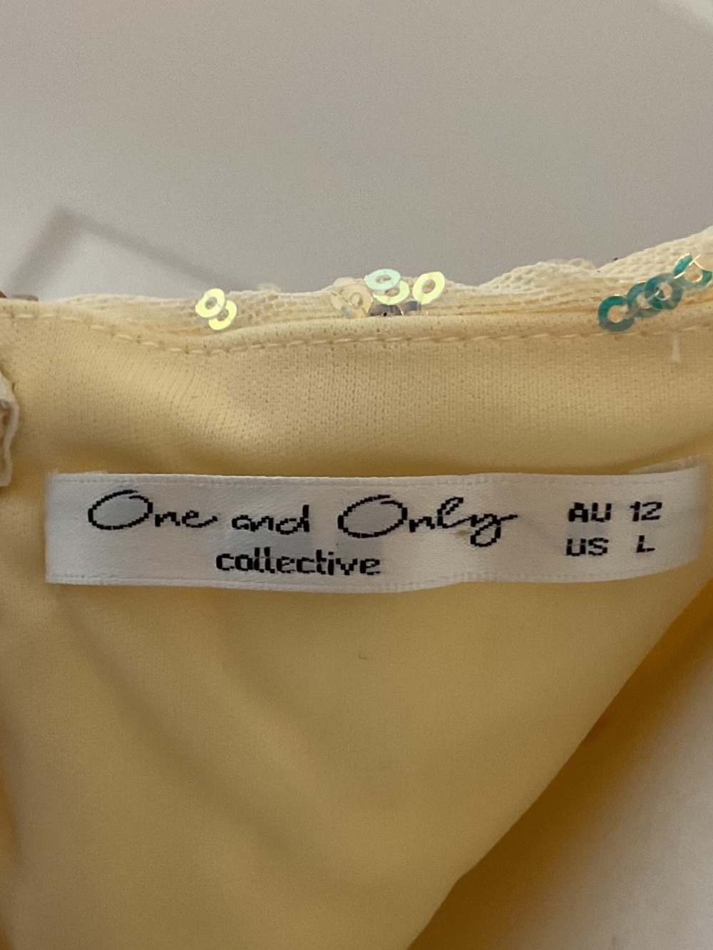 🤩One and Only Sequin Embellished Scoop Neck Ruffle Hem Mini Dress Gold - size L - Picture 8 of 8